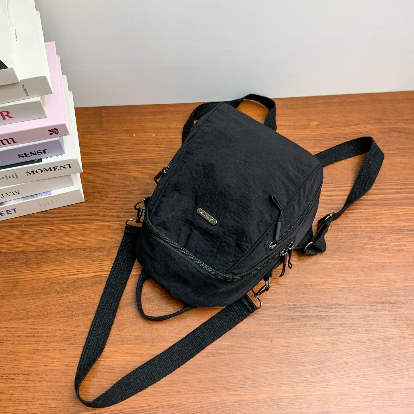 Mochila de otoño nueva mochila de viaje de viaje de gran capacidad, mochila de moda versátil, mochila ligera, bolso de mano de gran capacidad