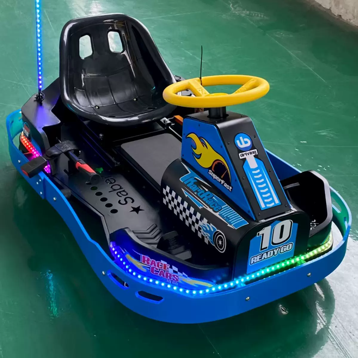 S2儿童电动漂移车碰碰车室内户外广场设备商用电动小孩电动卡丁车