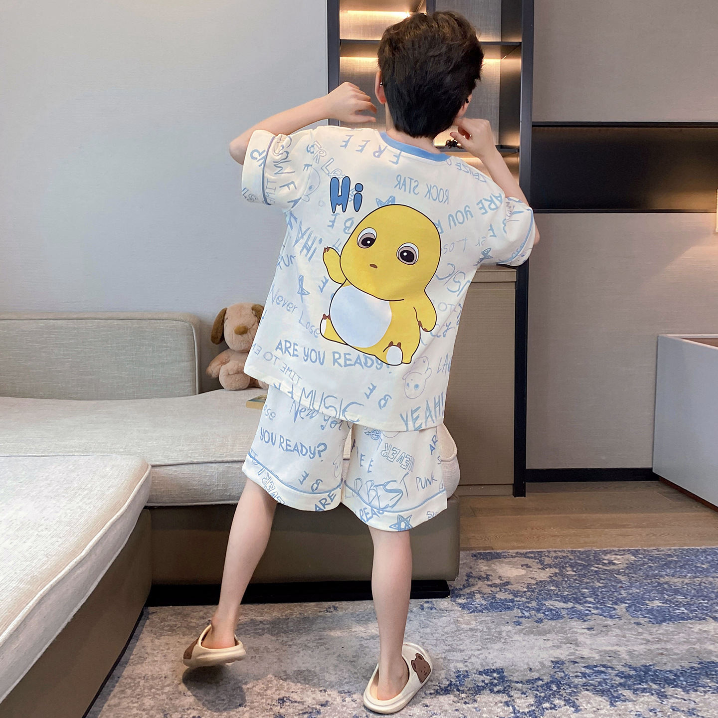 Pijamas para niños 2026 nuevo verano delgado transpirable algodón de manga corta dibujos animados para niños grandes ropa para el hogar