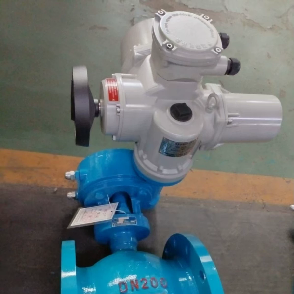 Интеллектуальный электрический эксцентриковый полусферический клапан