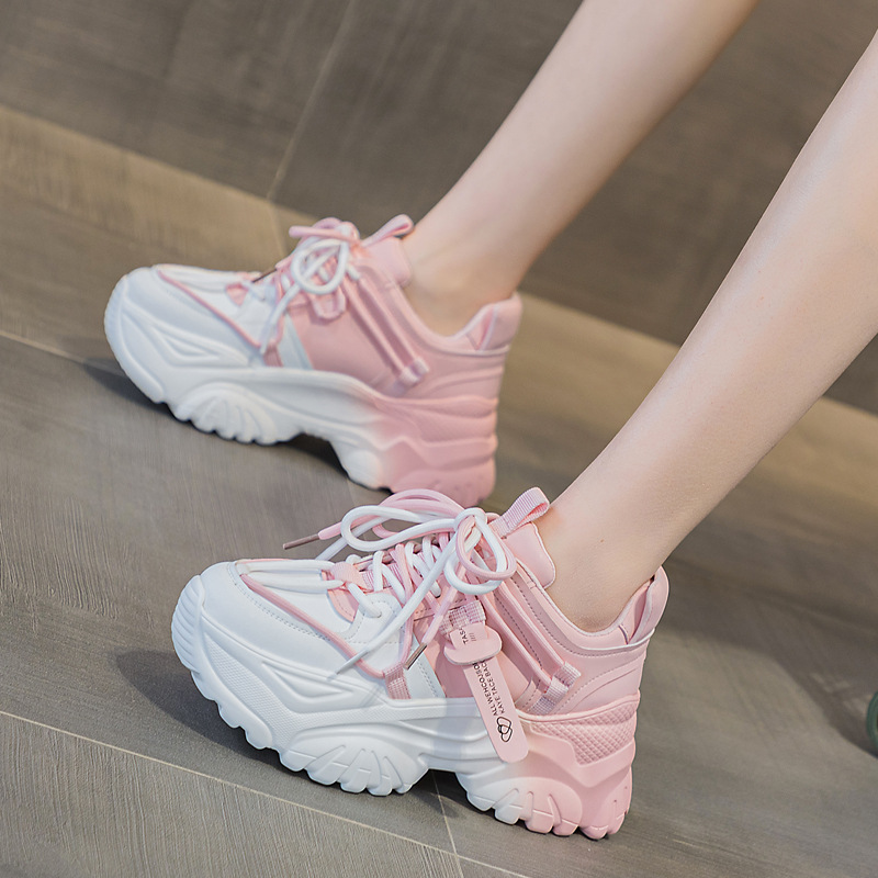 Zapatos de papá zapatos de mujer primavera 2025 nueva altura de suela gruesa super caliente deportivo blanco de verano red transpirable