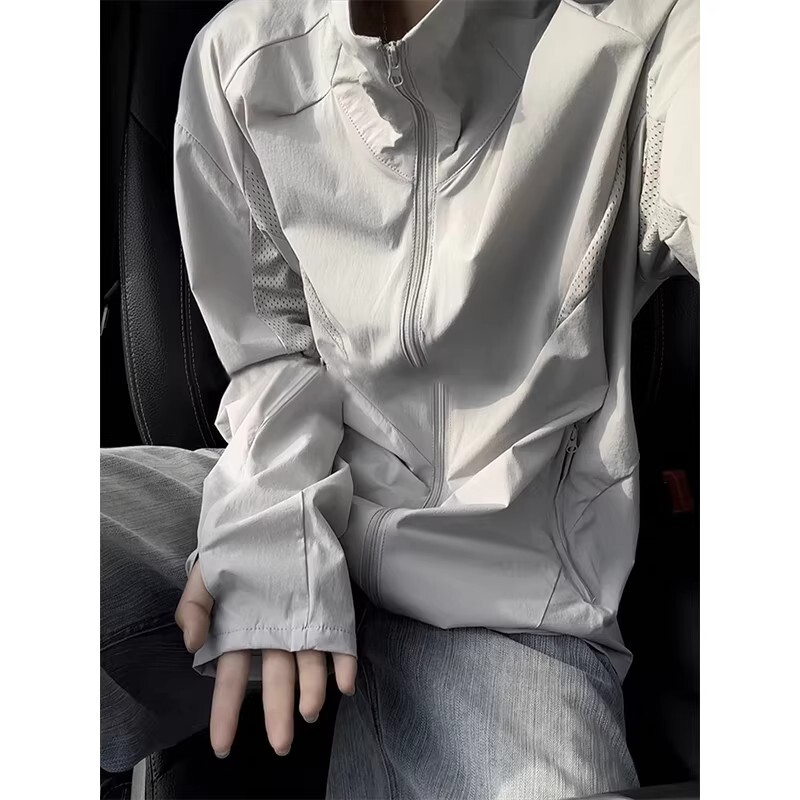 Light Gray Men's Original Yarn Sun Protection Clothing, Cool Ice Silk American-Style Sports Jacket, Stand-Up Collar, Breathable and Lightweight Windbreaker