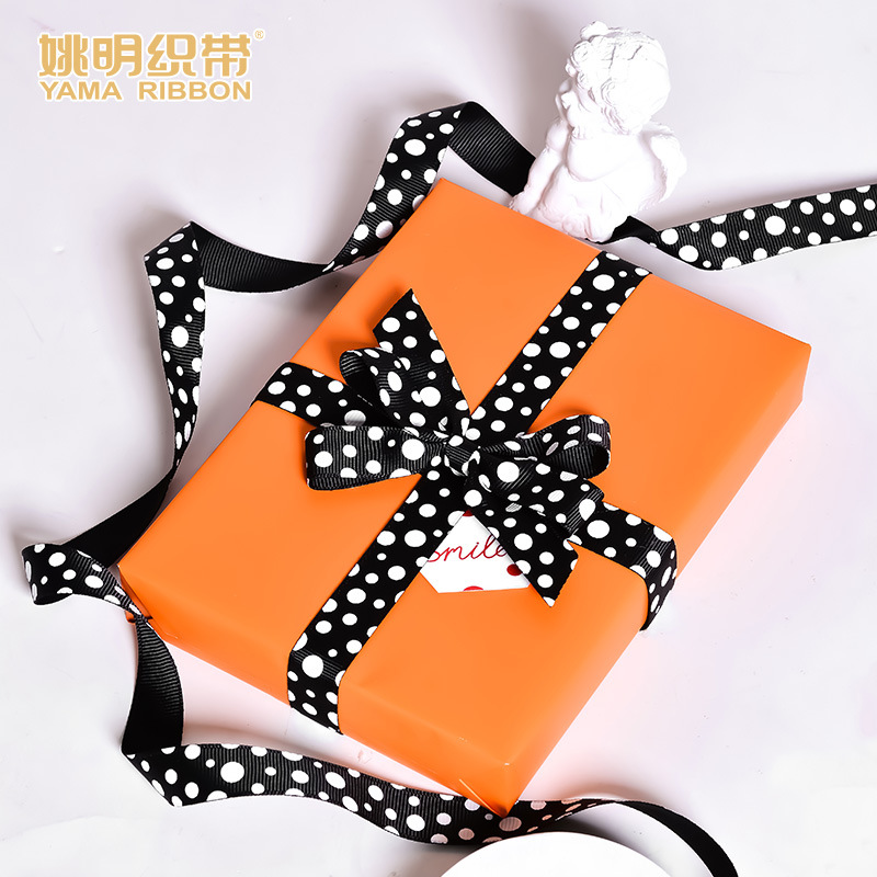 Nueva recomendar cinta de Yao Ming caja de regalo transfronteriza cinta de regalo flor correa de embalaje 9 M impresionante cinta de lunares