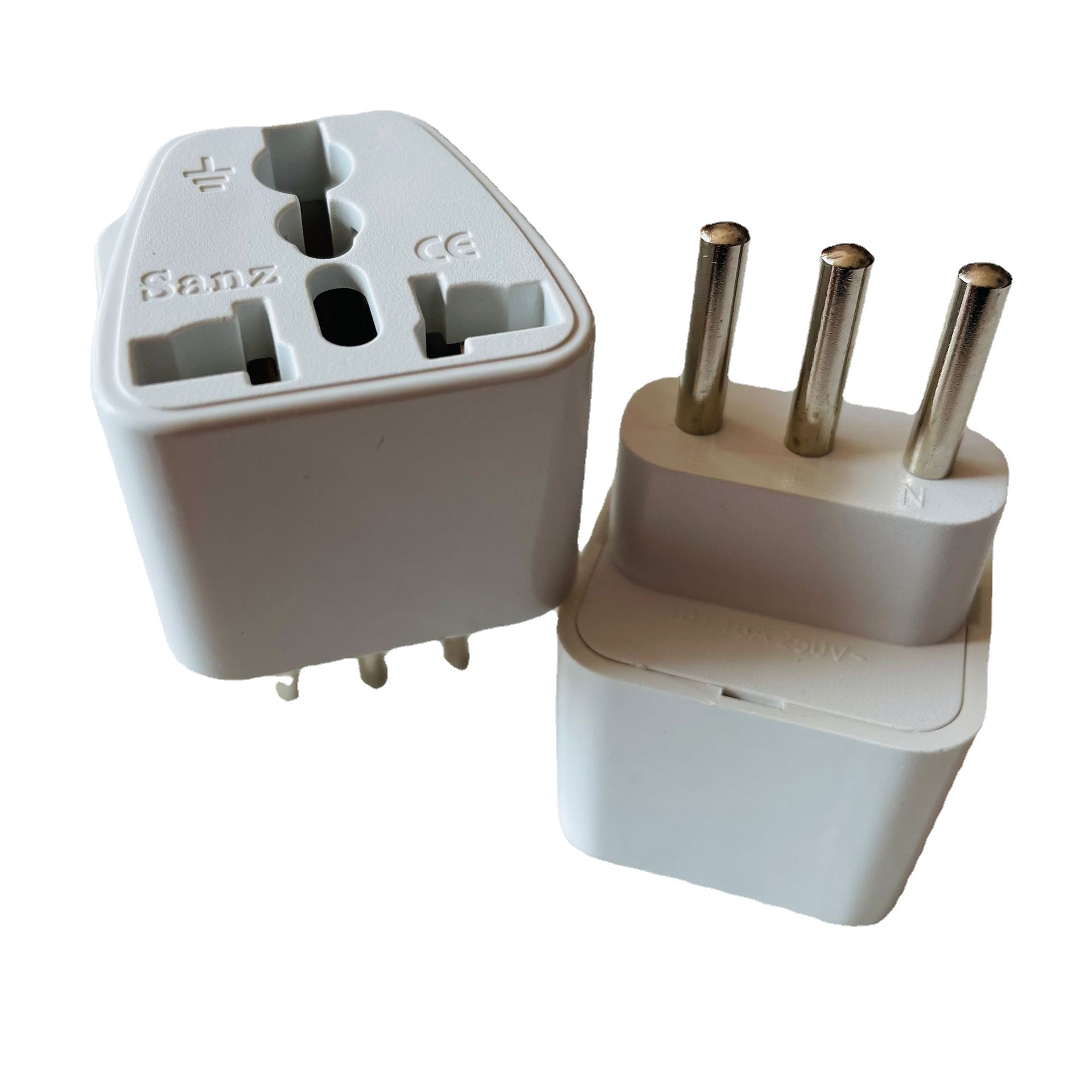 全铜嵌入式意标转换插头欧规三插针脚转换插座巴西旅游电源转换器