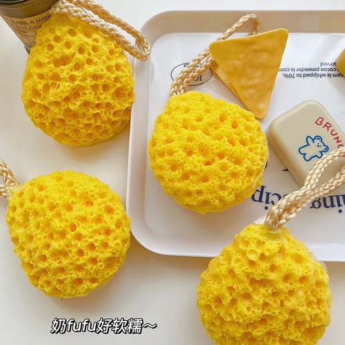 Japanese honeycomb bath ball is comfortable and does not fall apart. Super soft sponge. Children's cute bath foaming rub bath. Female bath flower.