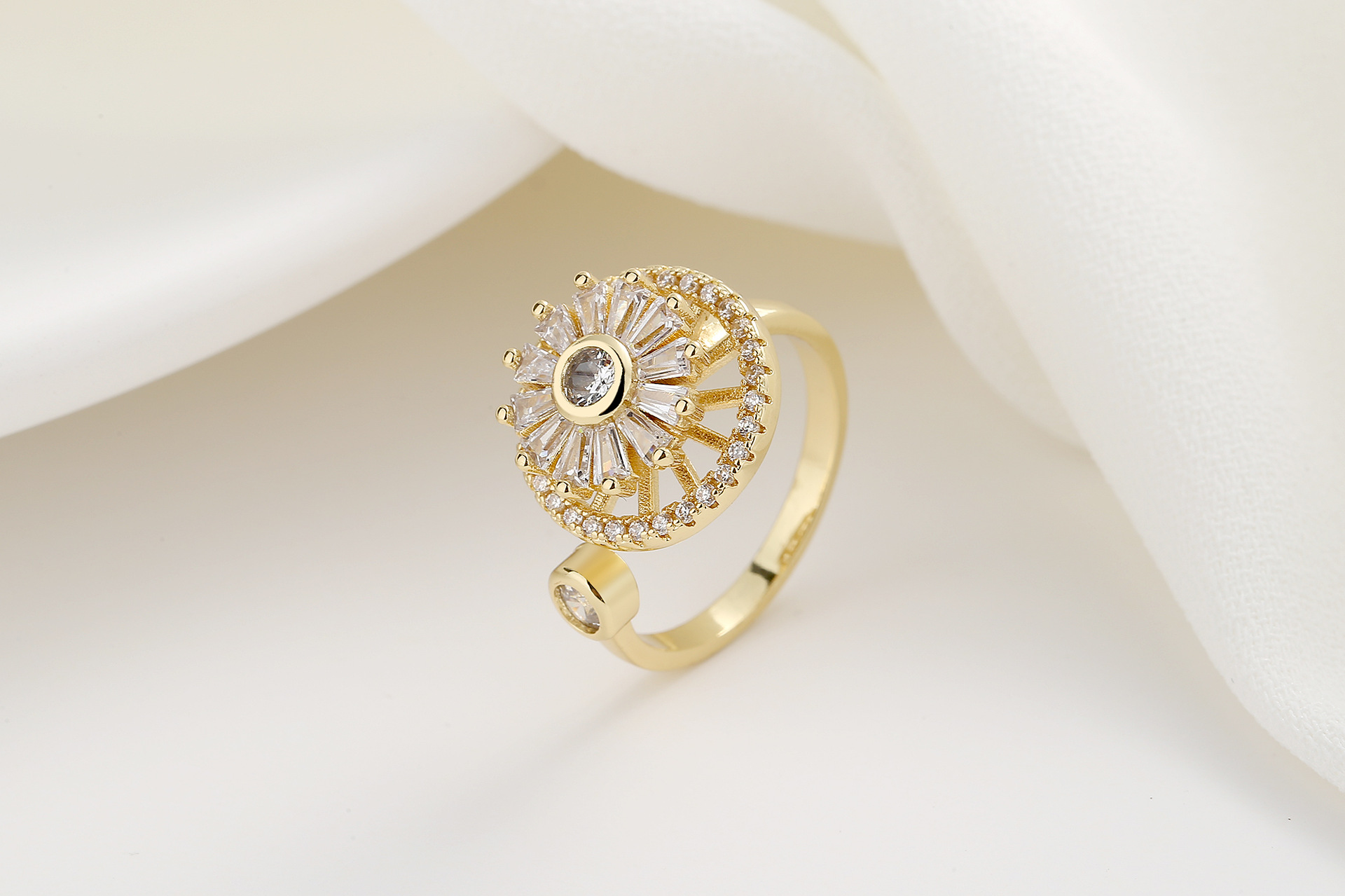 Fashion Flower Copper Plating Inlay Zircon Open Ring 1 Piece