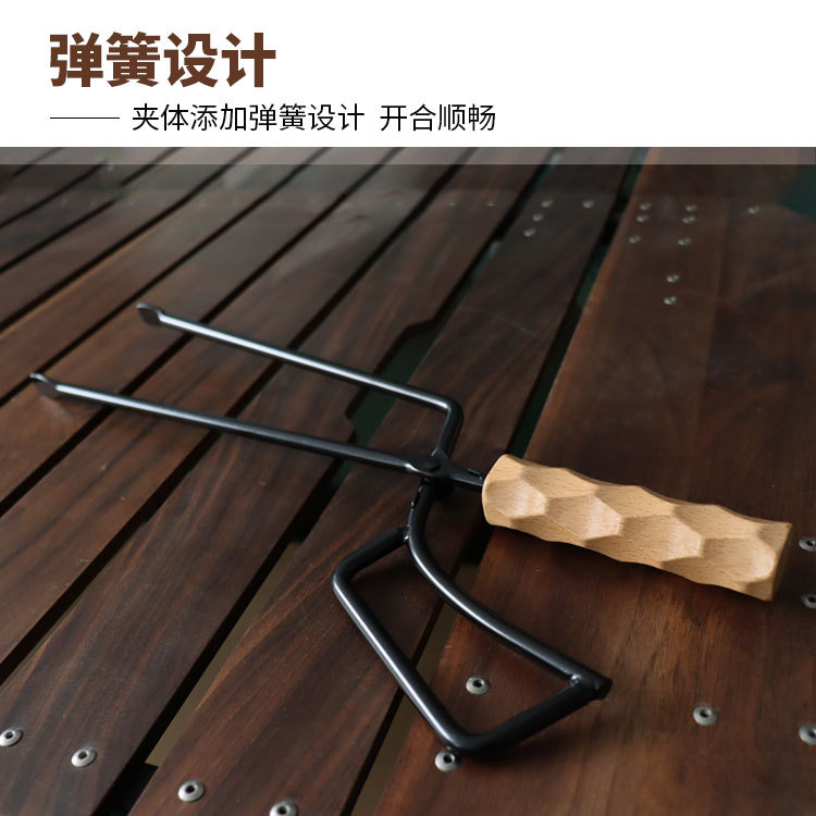 Clip de carbón de camping transfronterizo suministros al aire libre anti-escaldado mango de madera alargado carbono nuevo resorte pinzas de clip de carbono