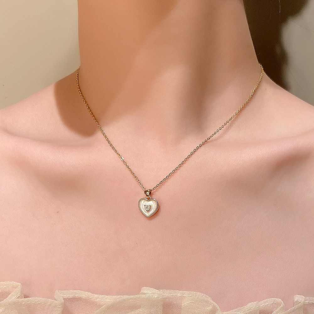 Fashion Heart Shape Copper Necklace Inlay Shell Zircon Copper Necklaces