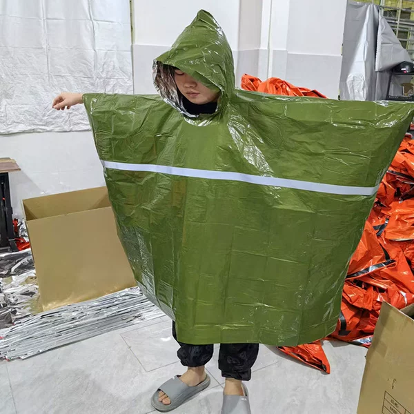 Army green raincoat (100*130cm) with reflective strips