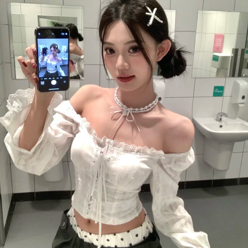 French-style white lace-trimmed long-sleeve off-shoulder blouse for women, 2026 new design, unique short shirt French-style white lace-trimmed long-sleeve off-shoulder blouse for women, 2026 new design, unique short shirt