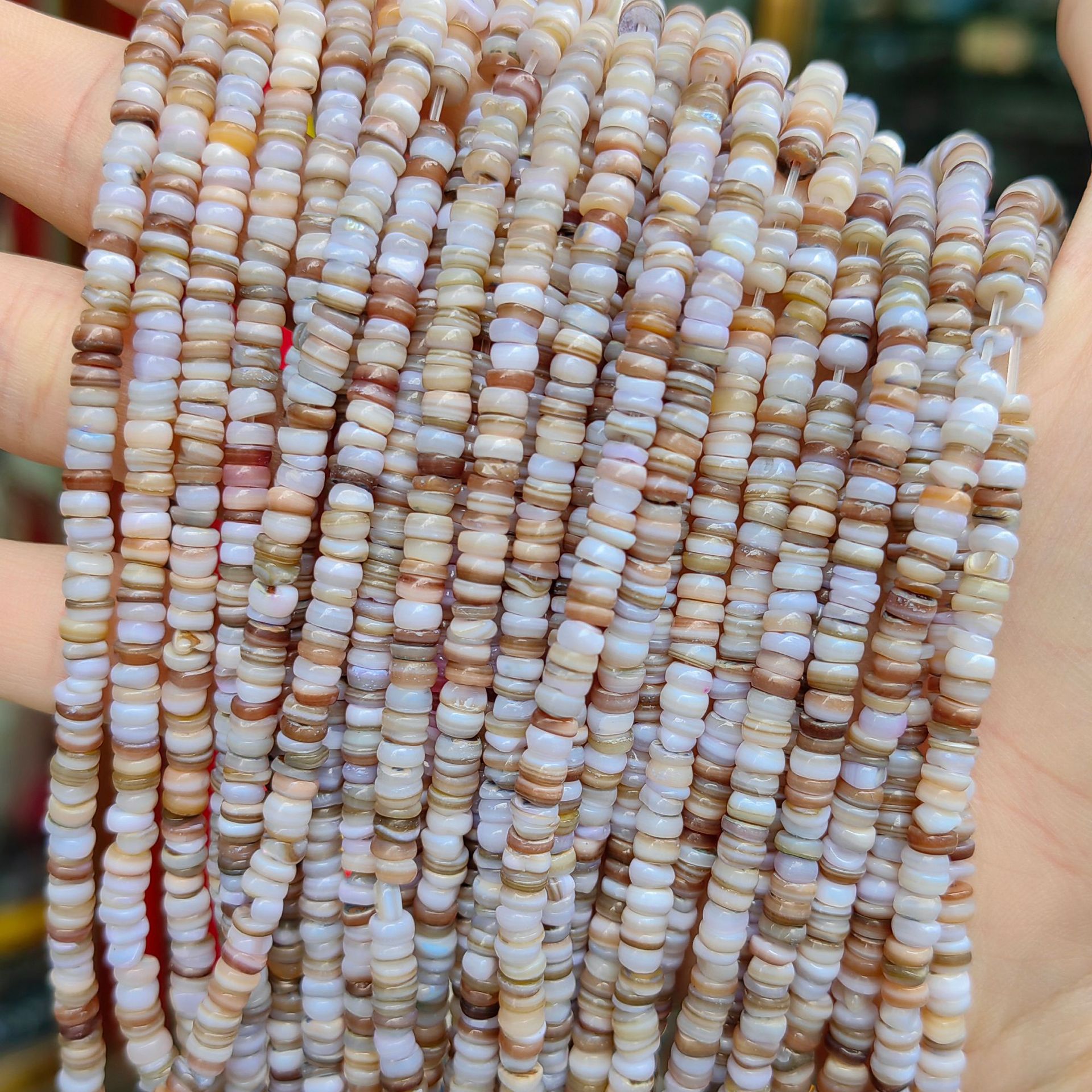 Ventas transfronterizas de conchas naturales 3mm4mm5mm mesoporo disco perlas espaciadoras semiacabadas accesorios de joyería diy