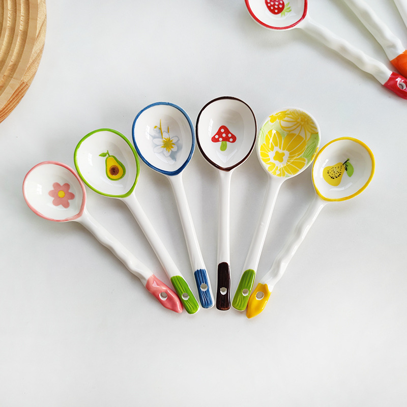 Cucharas de cerámica al por mayor cucharas de alto valor facial cucharas de sopa de mango largo cucharas cucharas dulces cucharas caseras