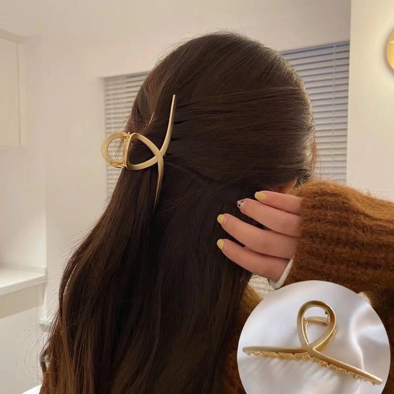 1 Piece Quantity Women's Korean Style Geometric Metal Metal Artificial Pearls Hair Claws