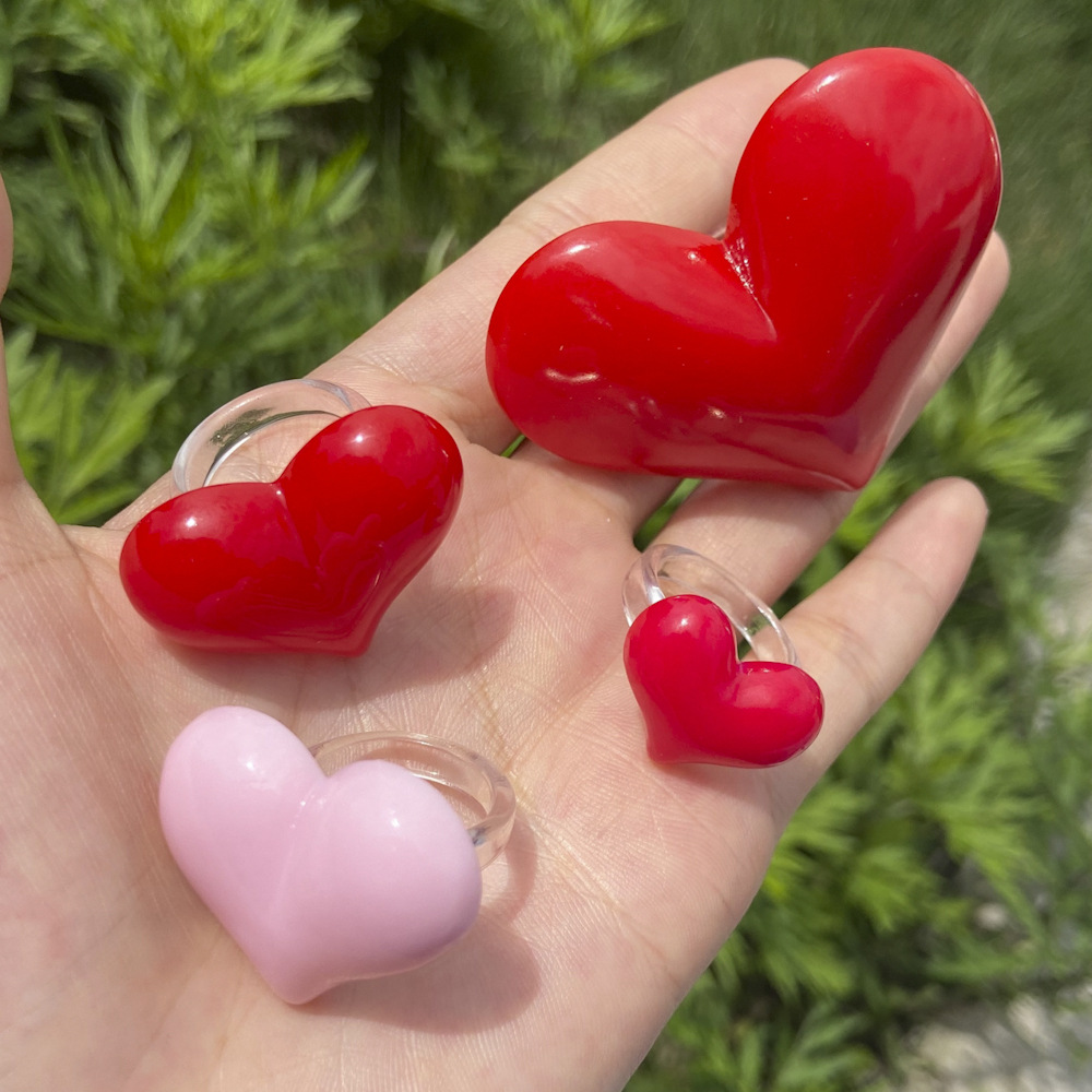 Wholesale Jewelry Solid Color Heart Resin Ring Nihaojewelry display picture 3