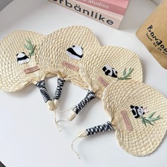 新型パンダ扇子小清新かわいいパンダ花手作り蒲扇夏清涼装飾扇団子