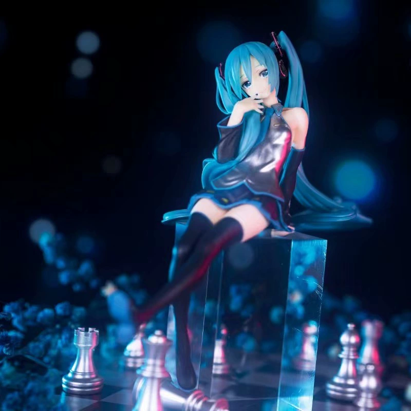 Фигурка (Hatsune) Black Star Red & White ver, 16 см в синем костюме, коллекционная