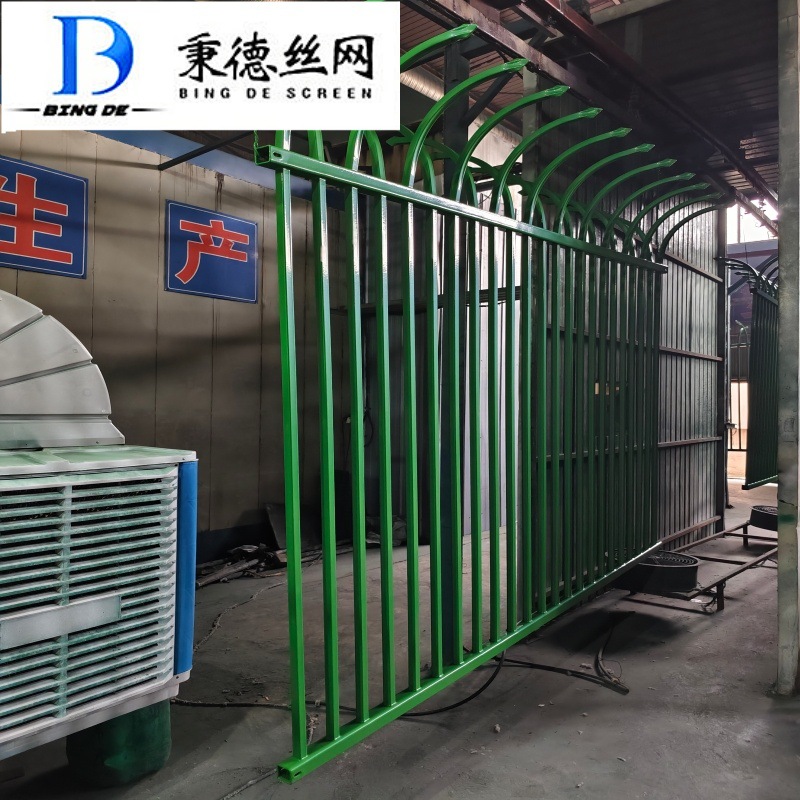 河南段浸塑款南水北调隔离栅 新型水库护栏网 热镀锌硫化浸塑工艺