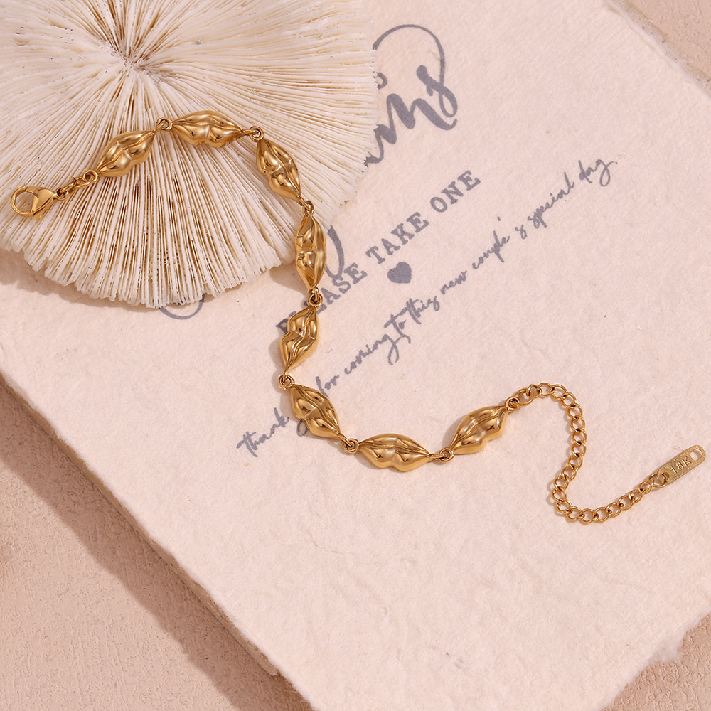 Gold Color Lip Stainless Steel Bracelet
