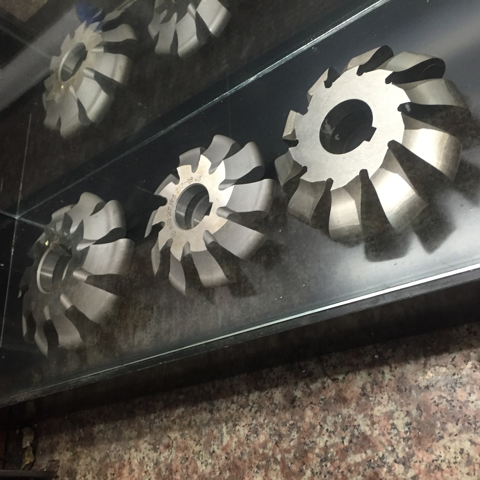 伞型 齿轮铣刀 高速钢锥齿轮压力角20度m1-m6(1-2--4-5-6-7-8号)