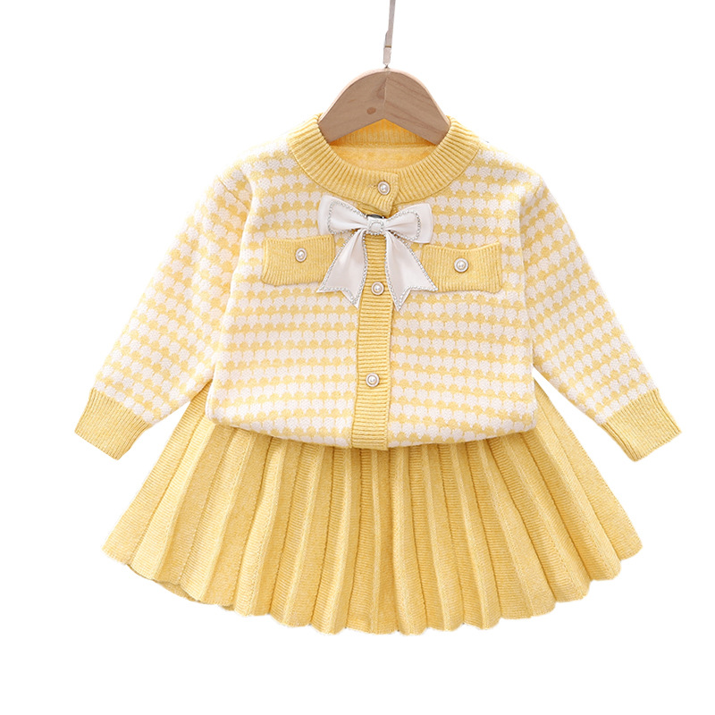 Korean version of 4-year-old small fragrant style sweater, cardigan set skirt, 5-year-old girl's treasure, western-style_voghion.com