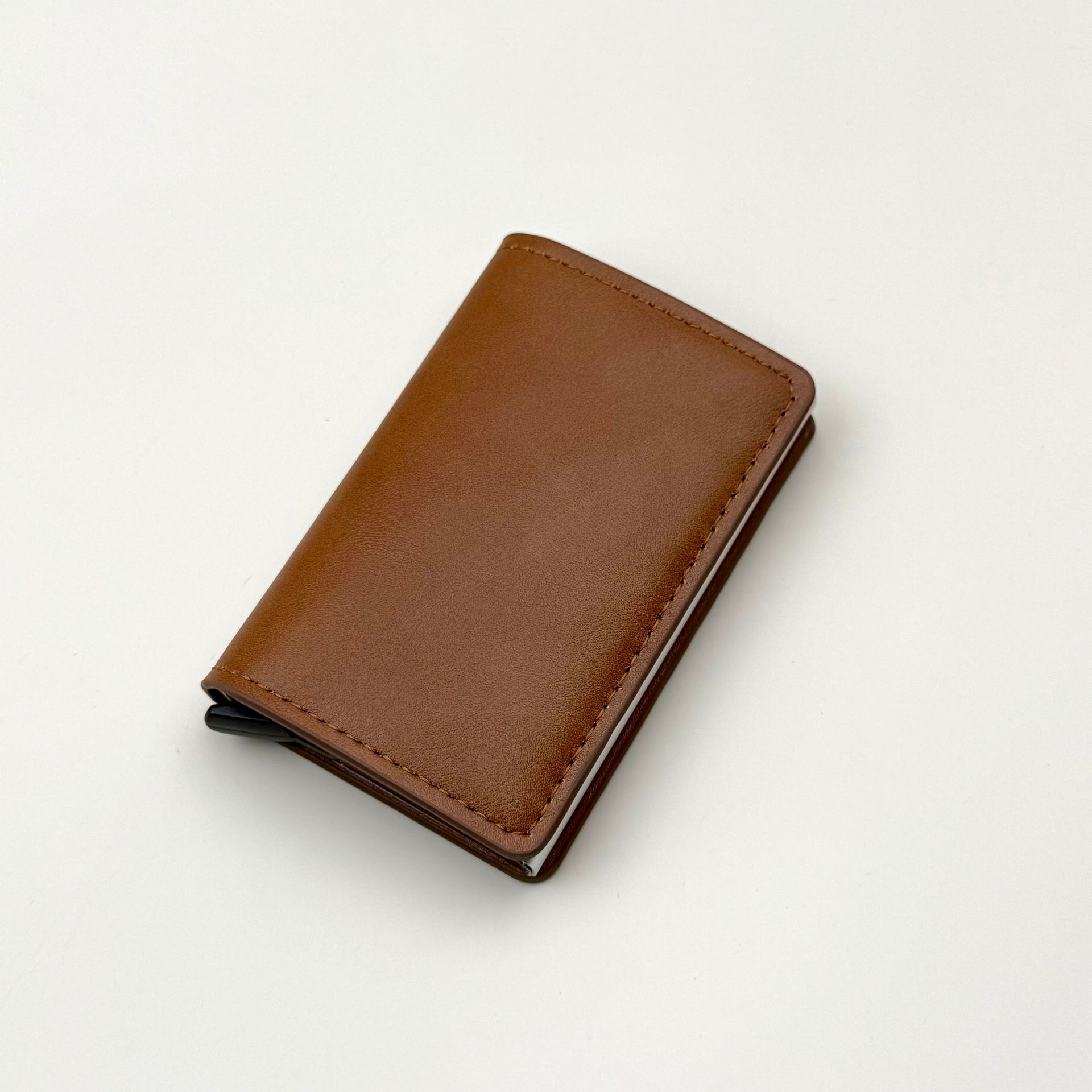 Ventas transfronterizas calientes bolsa de tarjetas RFID multi-tarjeta de gran capacidad compacta anti-damagnetizado portátil anti-robo cepillo cartera de hombres en stock