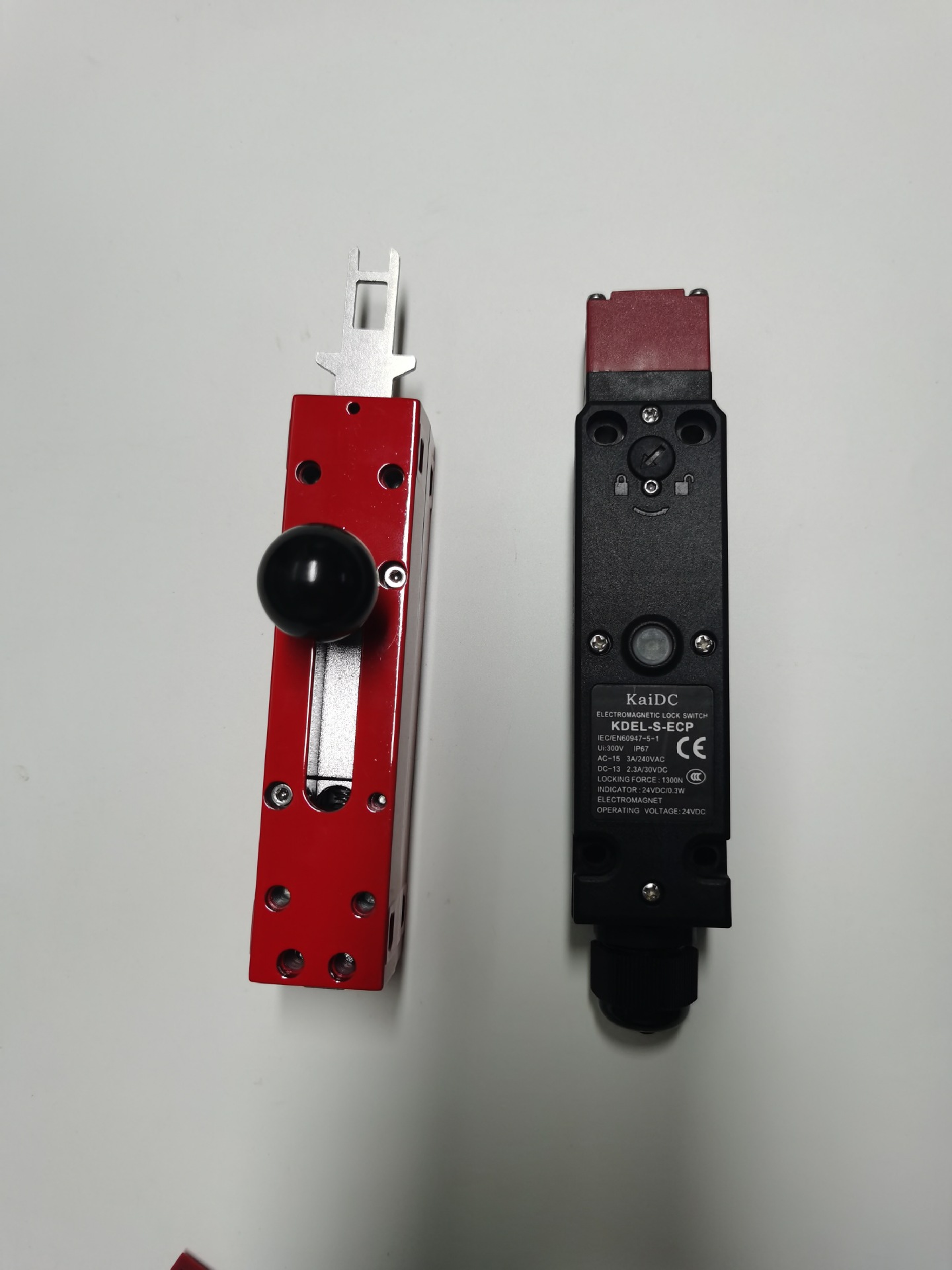 微动开关KaiDCKDEL-E-024-11安全门开关工业设备智能设备电磁锁-阿里巴巴