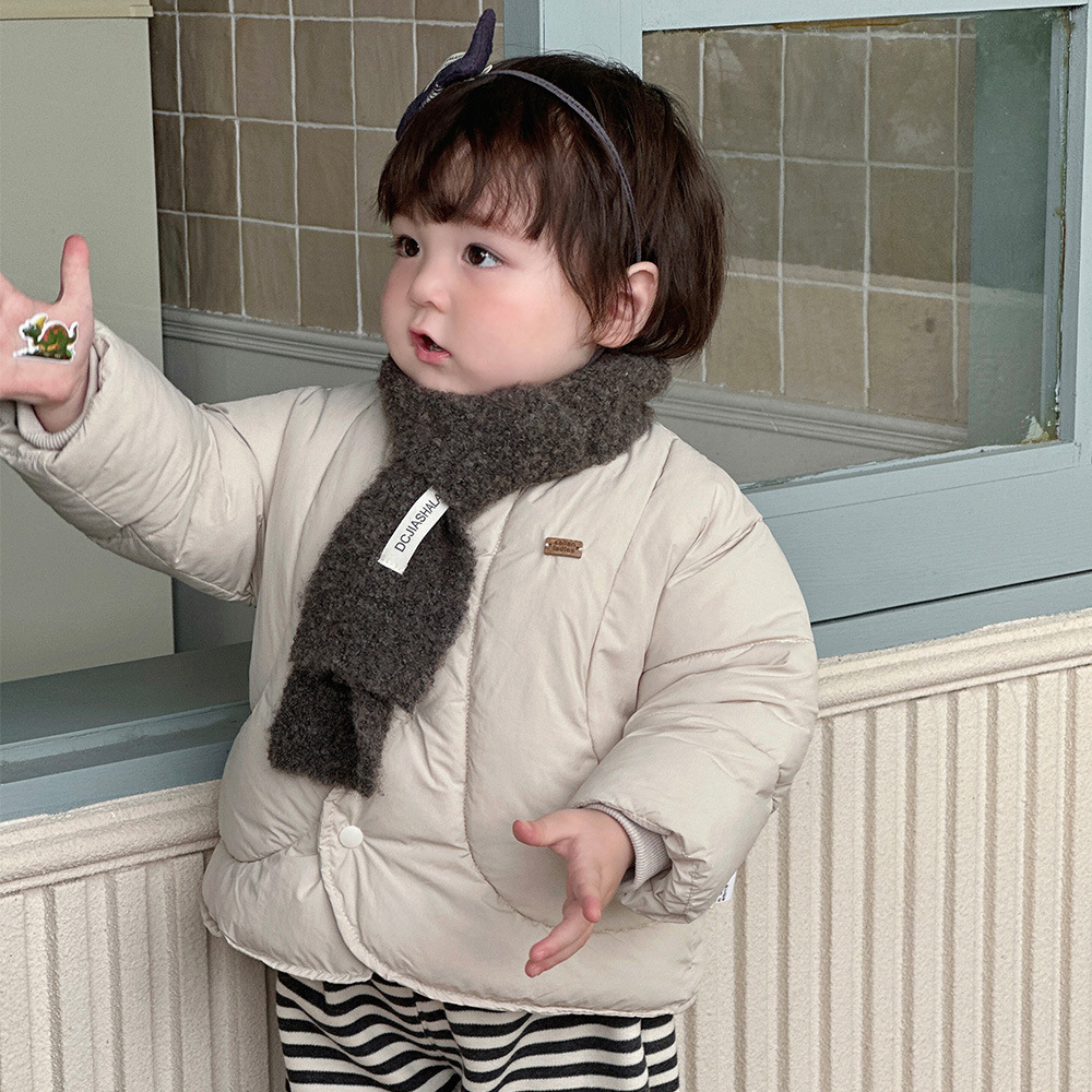 Ropa para niños coreanos, estilo occidental, ropa de algodón de otoño e invierno para niños blancos, gruesa y cálida, ropa de algodón para bebés de 1 a 3 años, ropa de salida 2