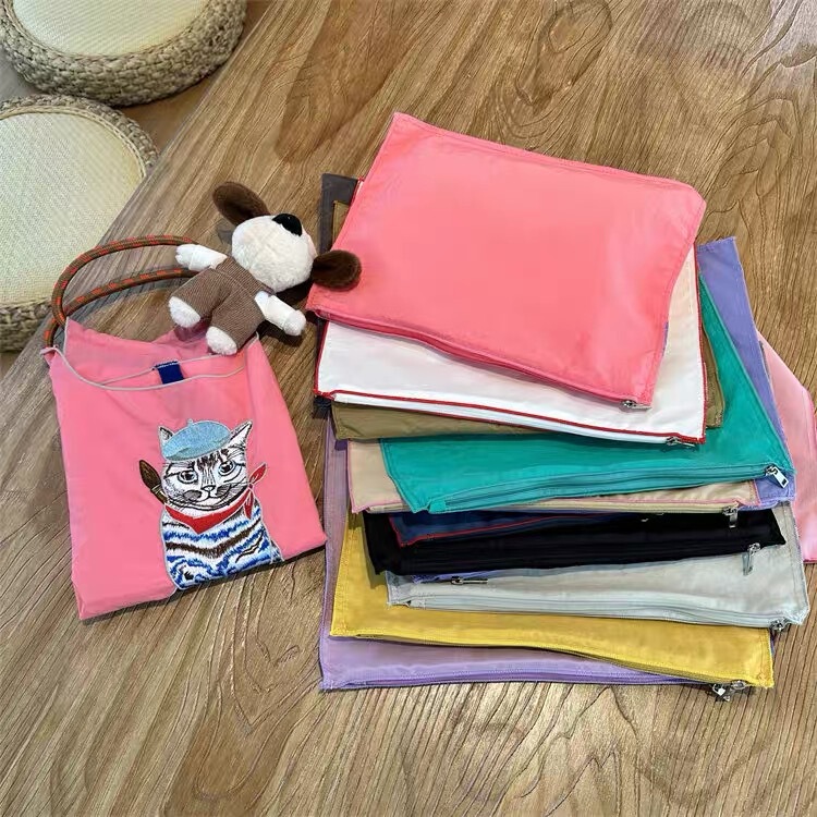 Ball Chain Embroider Eco-Friendly Bag Zipper Bag Nylon Ultra-Light Built-In Bag Daily Cosmetics Bag Inner Bag