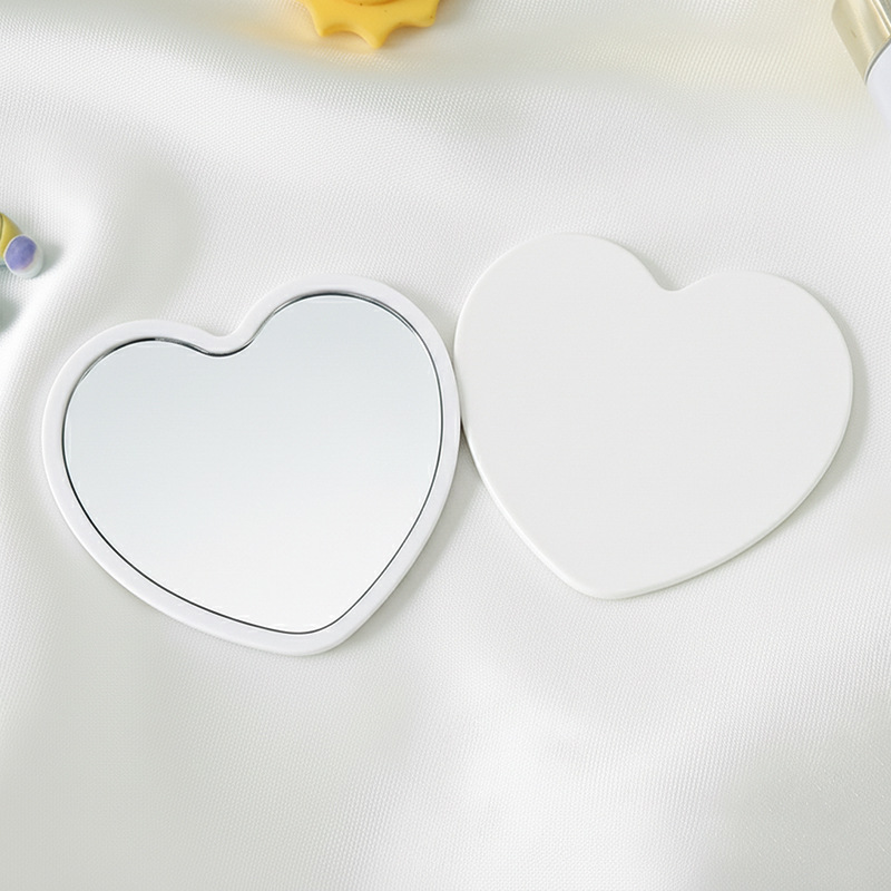 Love small mirror [white] 6*5.5cm