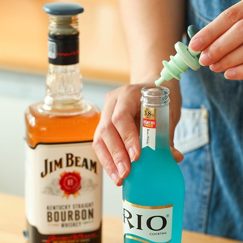 Creative new product red wine bottle stopper silicone leak-proof lid seasoning bottle stopper champagne wine stopper sealed wine bottle cap