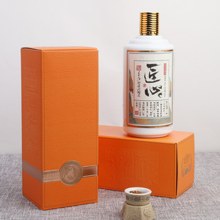 ���S���lͨ��һ���b�׾ƾ�ƿ����b ��Фé��ƿ���b�����bϲ�c