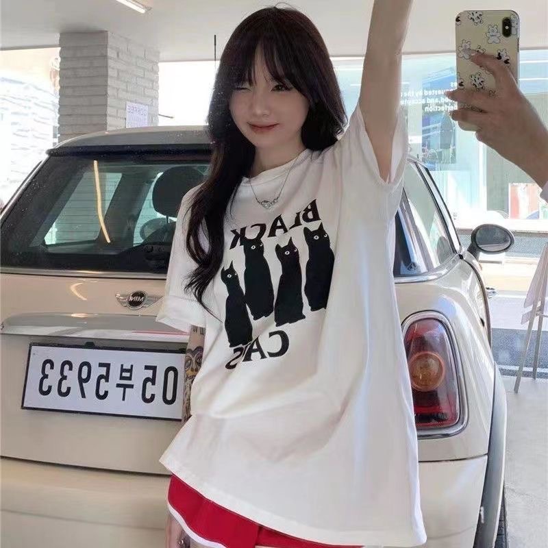 흰색 네 마리 고양이 3048