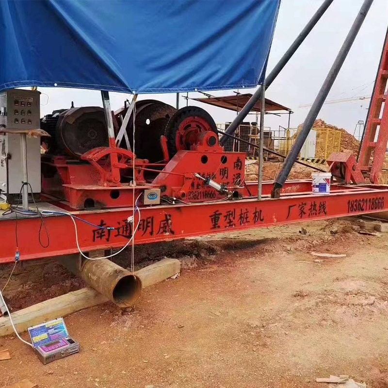 大六吨卷扬机1.5米锤头28mm钢丝绳22KW泥浆泵全套配置