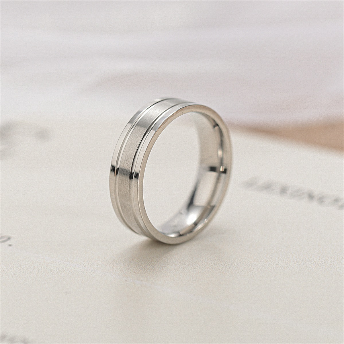 New Simple Matte Titanium Steel  Anti-Scratch Non-Fading Couple Ring