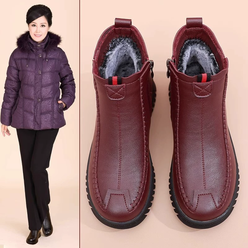 Взрывная бархатная мягкая подошва обувь для мамы водонепроницаемая теплая короткая кожаная сапоги для женщин осень и зима 2024 новая дикая женская хлопчатобумажная обувь