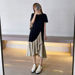 300斤の太ったmmのワンピースの女性の夏特の大きいサイズはゆったりしていて、やせています。