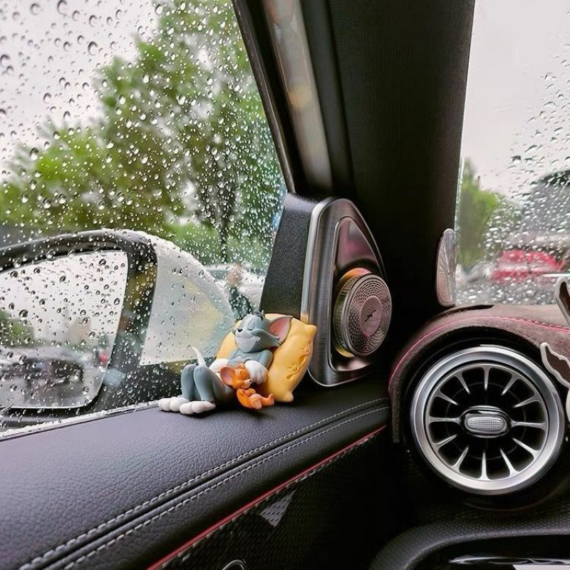 装飾品トムとジェリーのデスクトップ車の装飾品かわいい装飾品人形ジェリーカートゥーントム送料無料|undefined
