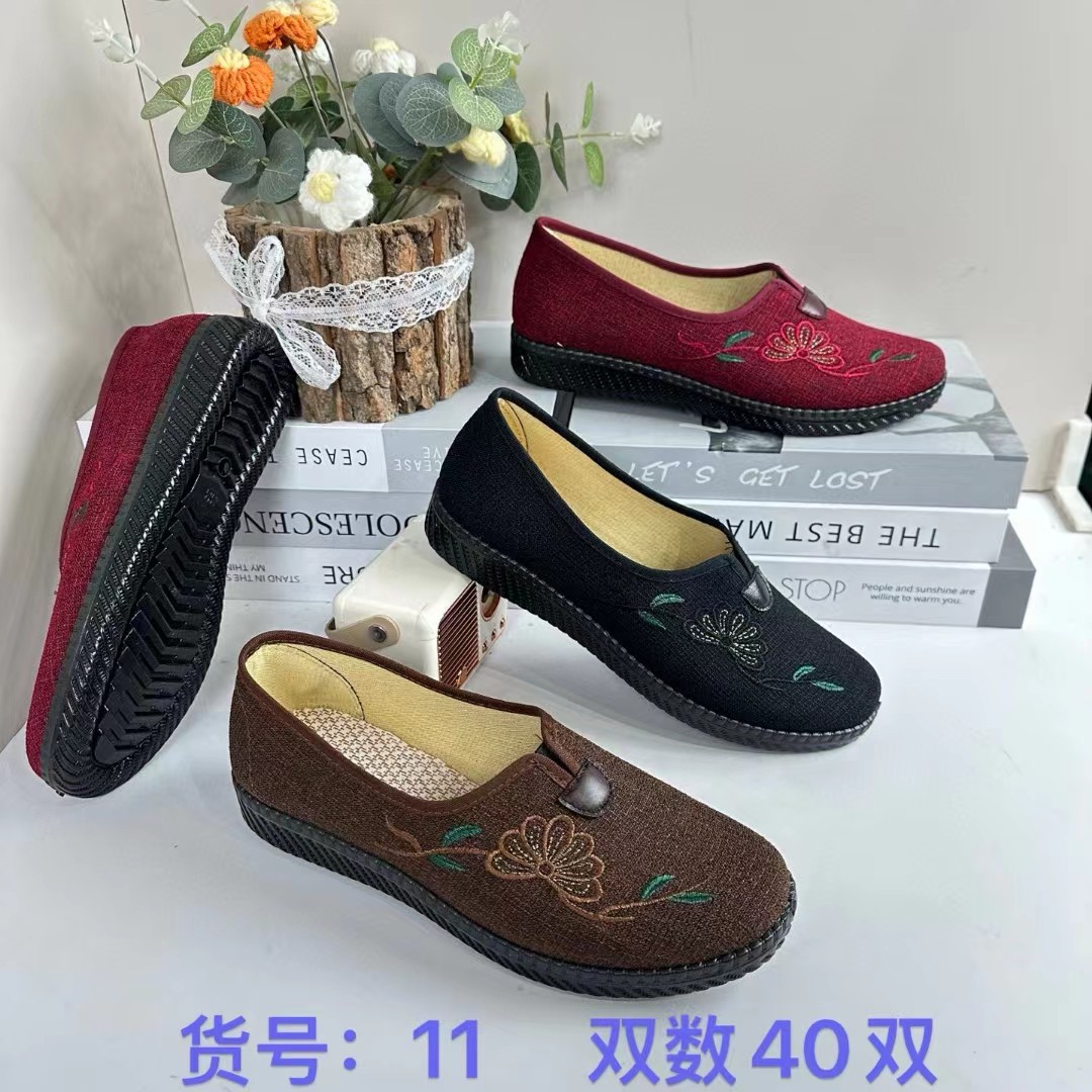春秋新款女式布鞋休闲老北京布鞋懒人底片一脚蹬中老年妈妈鞋地摊