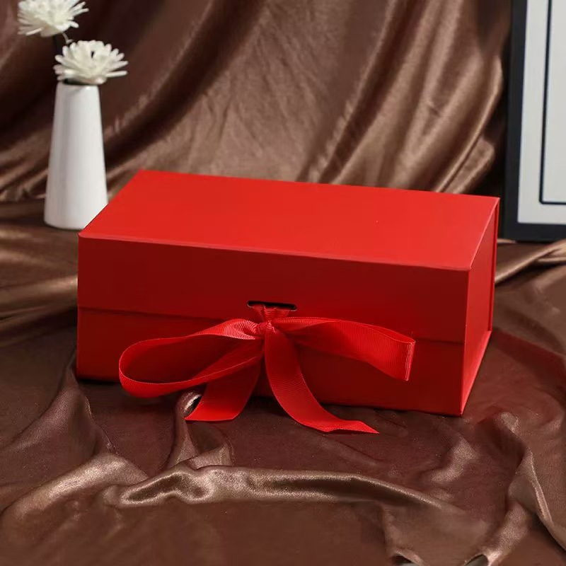 Caja de regalo de lazo Caja vacía Flip Caja de regalo creativa Boutique Venta al por mayor Caja de regalo de mano Ropa interior Caja de regalo de ropa