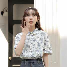 夏日休闲短袖碎花女士衬衫小众复古风设计感强日系百搭适合学生的