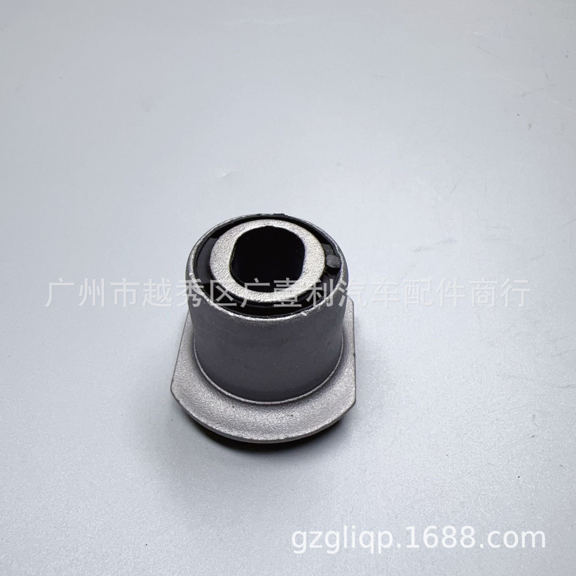 Suitable for 45522-0K100 45516-60030 VIGO GRJ10 direction machine fixing rubber sleeve