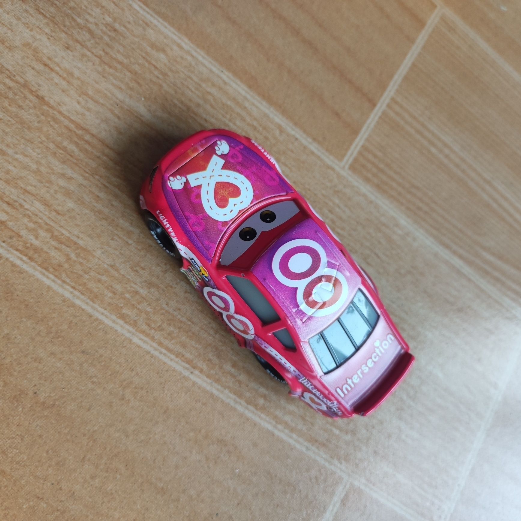 00