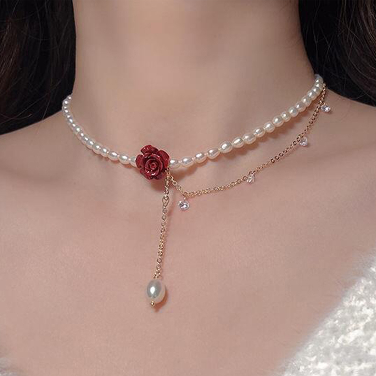 15g Weight Sweet Rose Flower Rhinestones Imitation Pearl Alloy Choker Wholesale