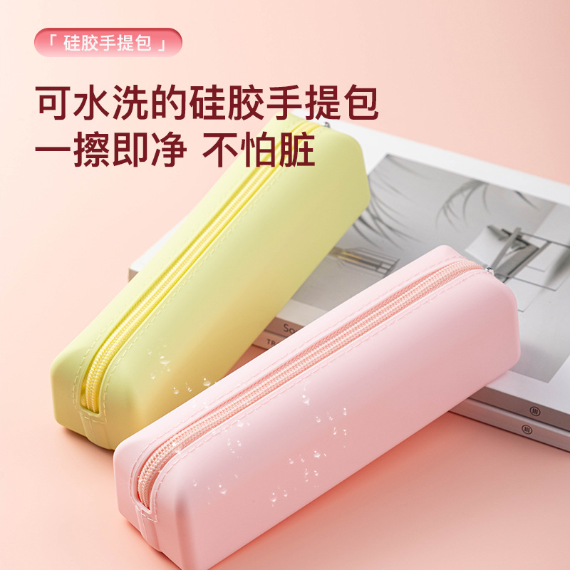 Transfronterizos nuevos portátiles de silicona de viaje maquillaje bolsa de maquillaje cepillo de almacenamiento de escritorio de alta capacidad de almacenamiento