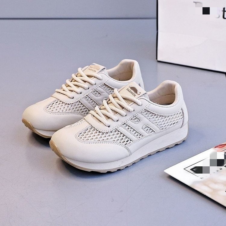 Zapatos de malla transpirables de verano 2026 hueco con suela suave no se cansa zapatos de correr zapatos de malla zapatos de entrenamiento de mujer zapatos