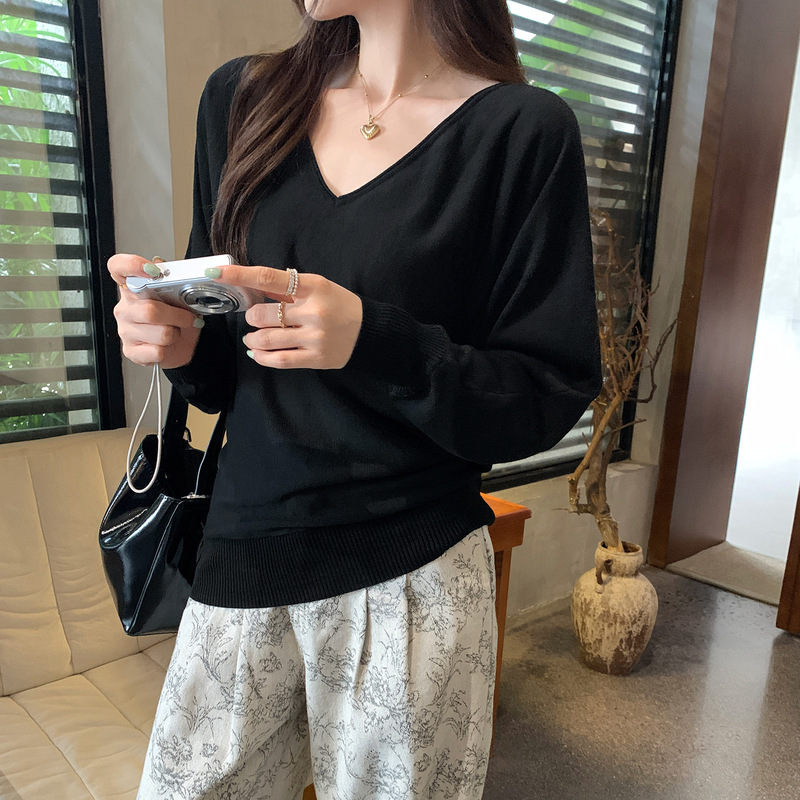 欧货慵懒松弛感粉色v领长袖针织衫女2025秋季新款简约流行小上衣|undefined