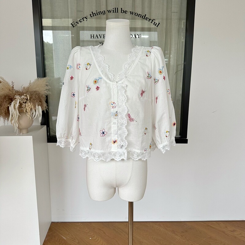 White Tea Lace~Girly Lace V-Neck Lyocell Linen Shirt with Puff Sleeves, Loose Embroidered Short Top White Tea Lace~Girly Lace V-Neck Lyocell Linen Shirt with Puff Sleeves, Loose Embroidered Short Top