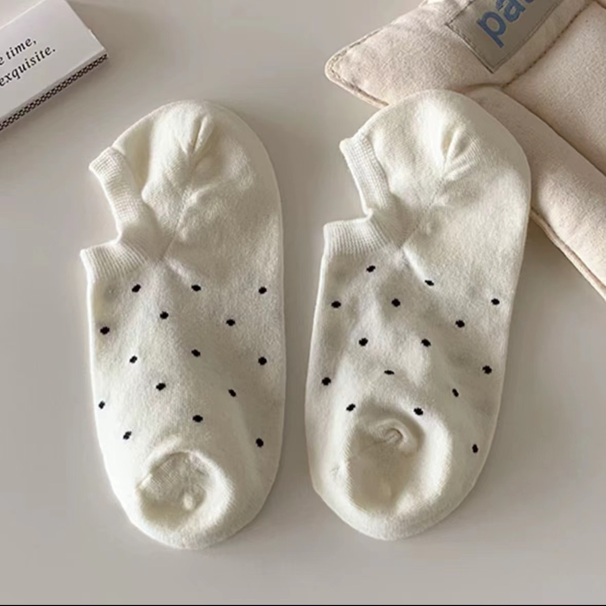 韓国東大門水玉ソックス浅口ボートソックス日本製無地水玉落ちない夏用薄手インビジブルソックス