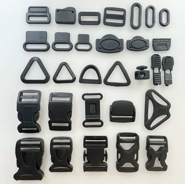 Manufacturer Supplies Plastic Buckles, Shoe Buckles, Curved Buckles, Sandals, Rubber Buckles, Triangular Buckles, Webbing Clips, Plastic Oval Rings