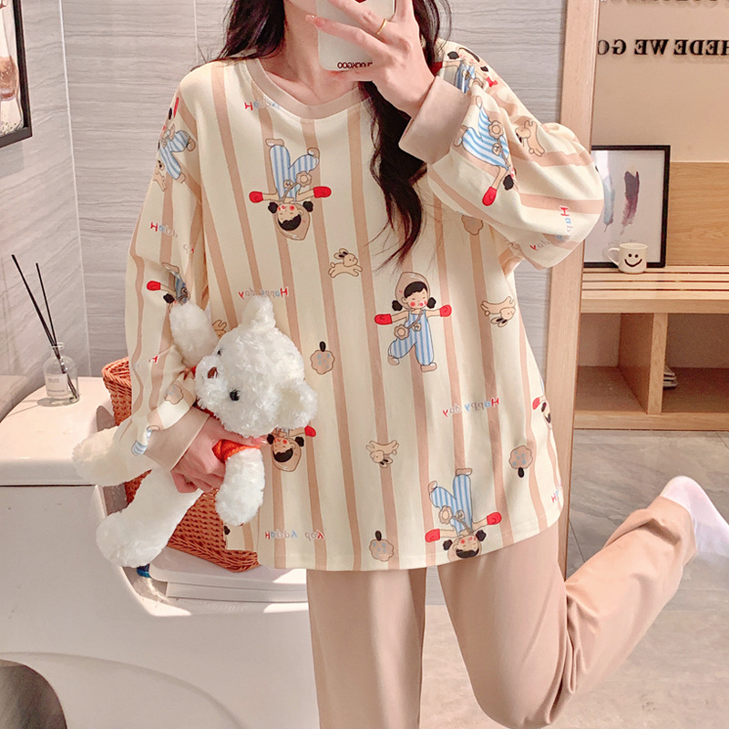 Pijamas al por mayor transfronterizos de mujeres otoño y invierno manga larga de terciopelo chaqueta red dibujos animados dulce viento conjunto de ropa de casa se puede usar fuera